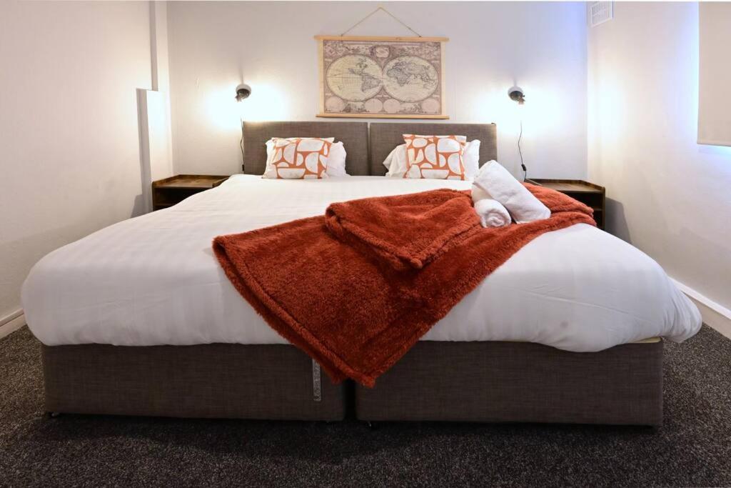 Reduced Rates For Weekly, Monthly And Longer Stays Дарем Экстерьер фото